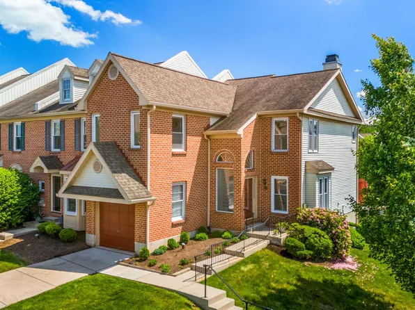 556 Greenwood Ct, Harleysville, PA 19438