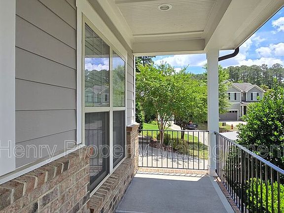 3rd image of 1005 Magnolia Leaf Ct