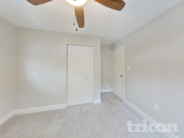 106 Oakmere Rd — Photo 10