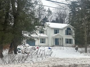 2279 Green Rd, Tobyhanna, PA 18466