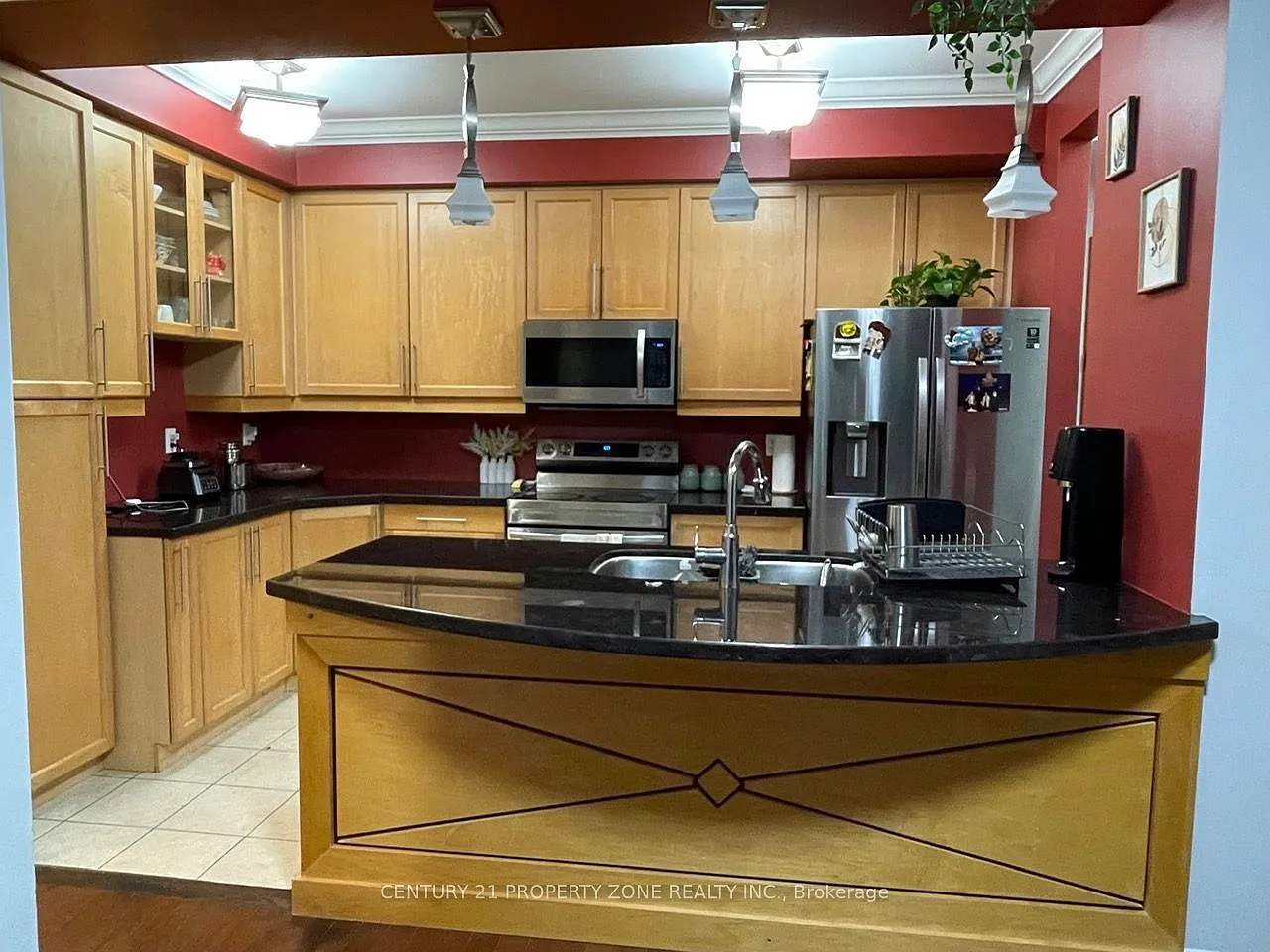 2 bed, $2,600 — Photo 2