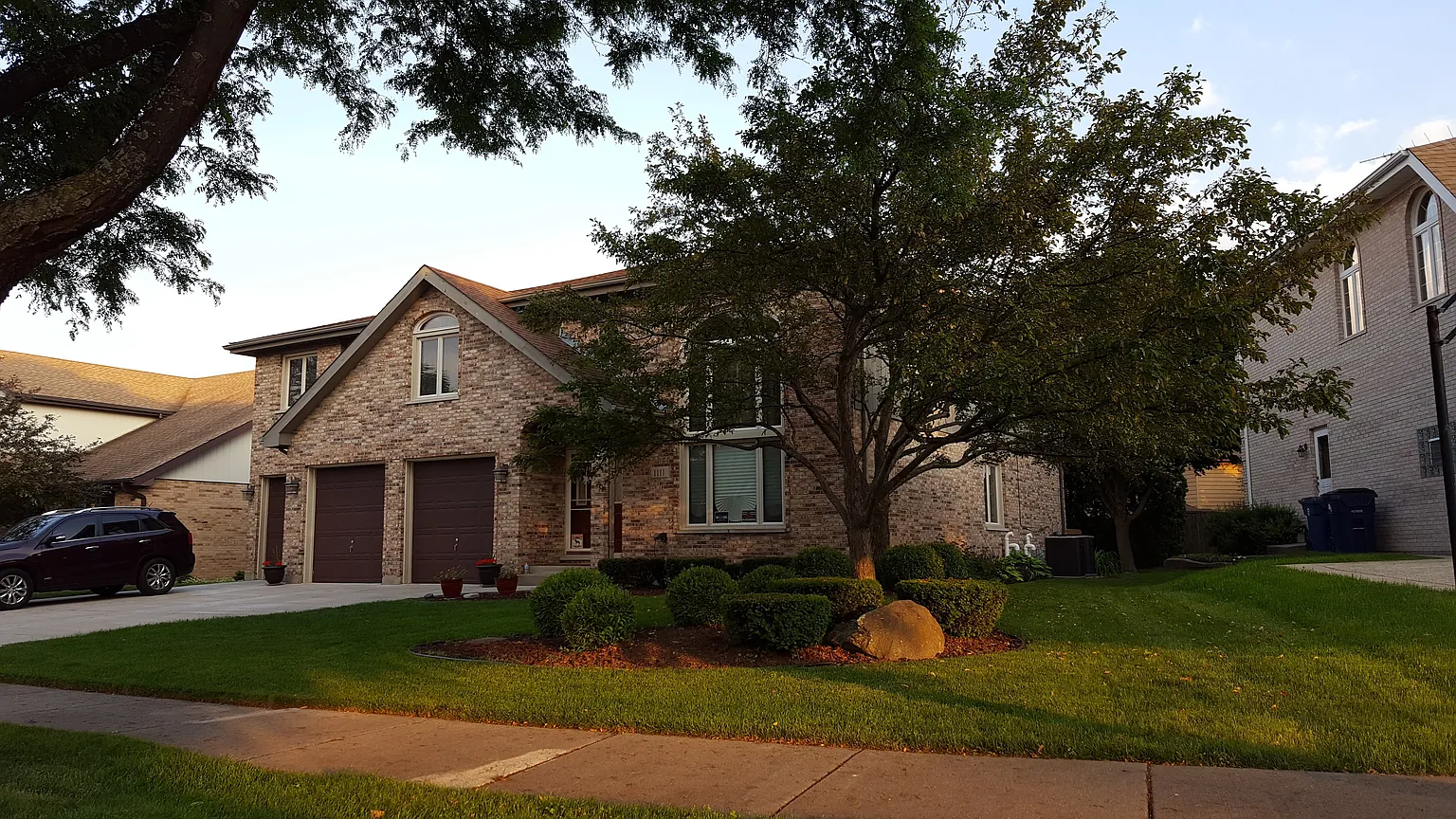 1111 W Wood Ave photo 1