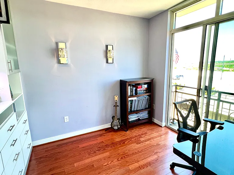 155 Potomac Psge #704 — Photo 9