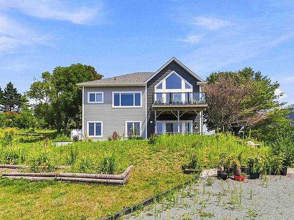 2nd image of 44 Whynachts Point Rd