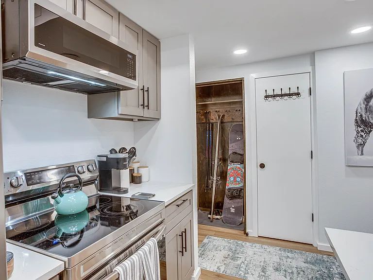 1650 Fallridge Rd #111 — Photo 11