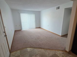 433 Willis Ave #435-10, Rochelle, IL 61068