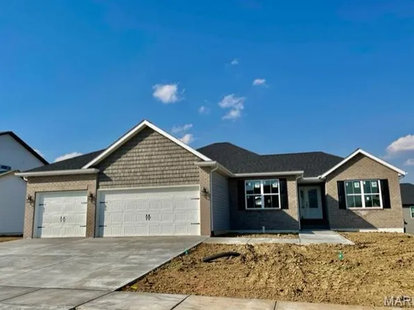 608 Middletown Ct, O'Fallon, IL 62269