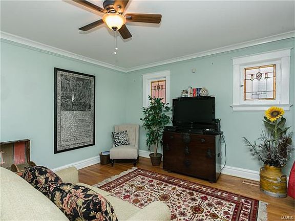 4th image of 6818 Glades Ave