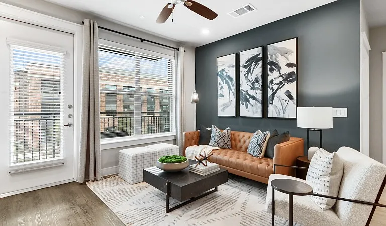 Mason + Mill — Photo 4