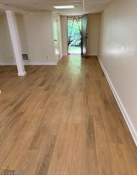 8 Stockton Ct — Photo 21