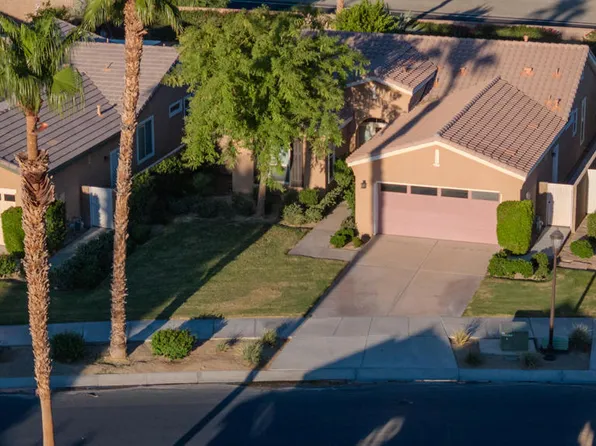 60196 Desert Shadows Dr, La Quinta, CA 92253