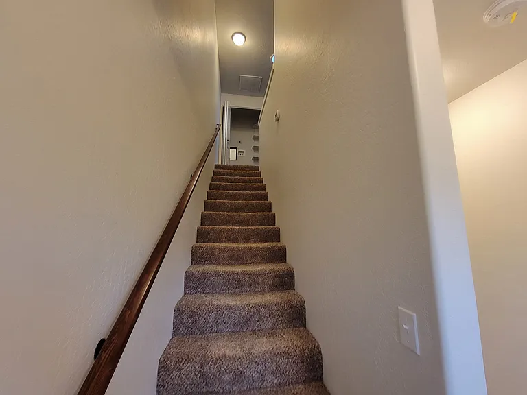 54 S Haskell St — Photo 10