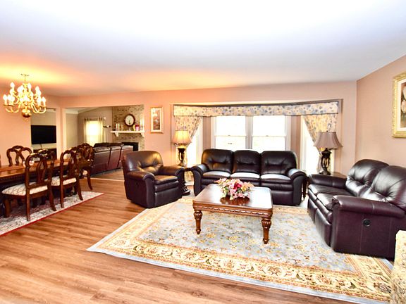 2nd image of 4460 Whisper Way Dr