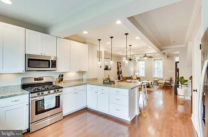 1622 Gales St NE — Photo 42