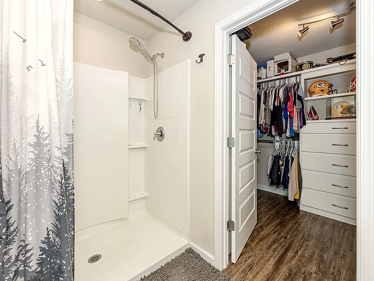 9125 Bellewood Dr — Photo 22