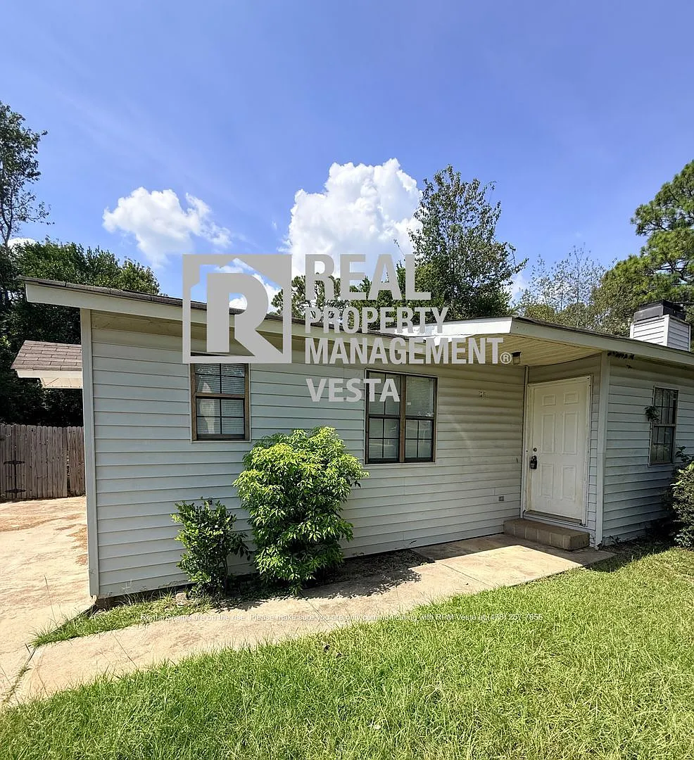 3 bed, 2.0 bath, 1080 sqft, $975 — Photo 1