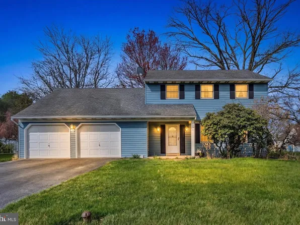 1544 Duffland Dr, Landisville, PA 17538