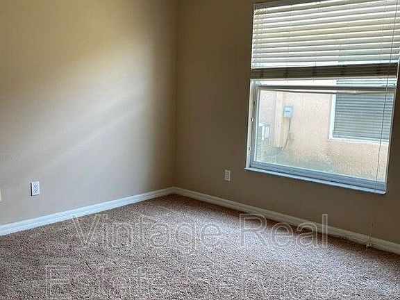 4th image of 3855 Osprey Pointe Cir