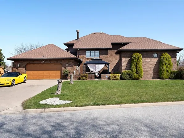 172 Pointe West Dr, Amherstburg, ON N9V 3R6