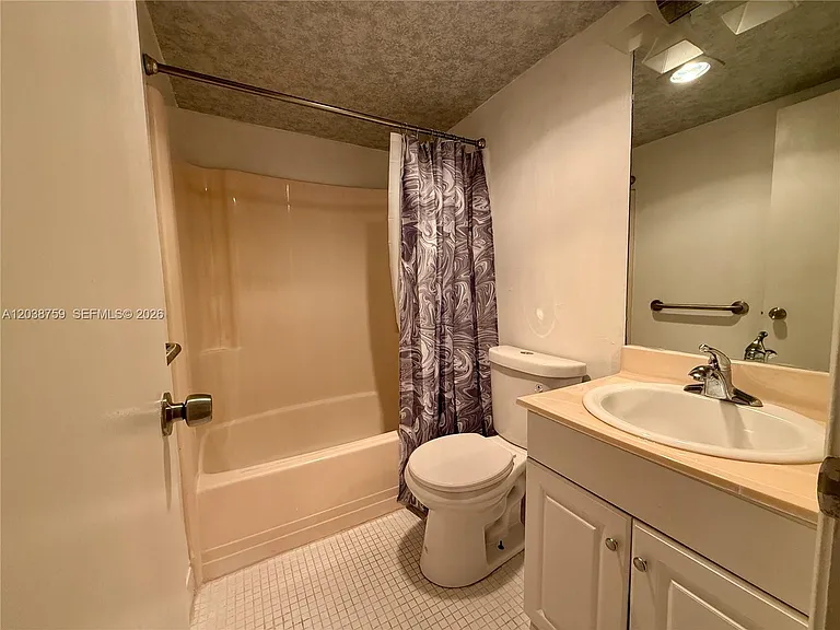 3048 E Sunrise Lakes Dr #217 — Photo 11