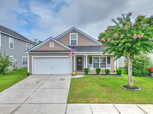 308 Bradley Bend Dr, Moncks Corner, SC 29461