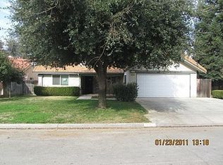 2154 E El Paso Ave, Fresno, CA