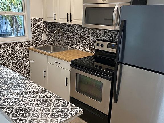 2nd image of 310 NE 82nd St #8