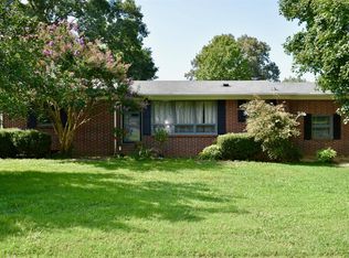 1100 Shady Ln, Manchester, TN 37355