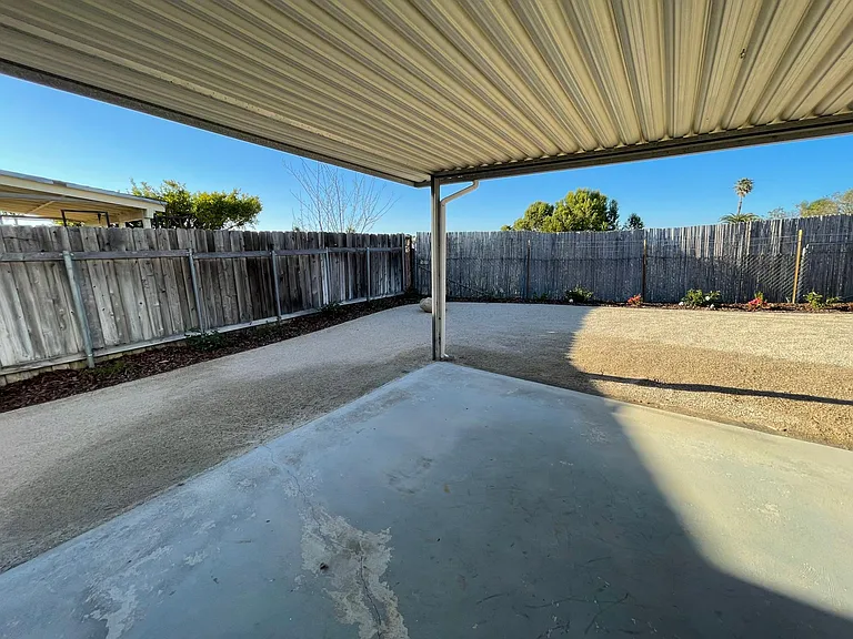 3952 Shenandoah Dr — Photo 18