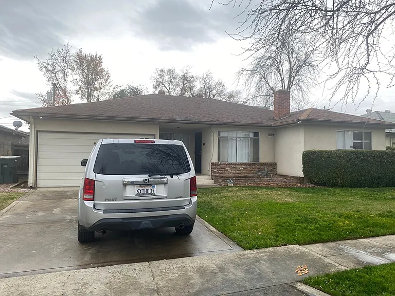 671 E San Carlos Ave — Photo 11