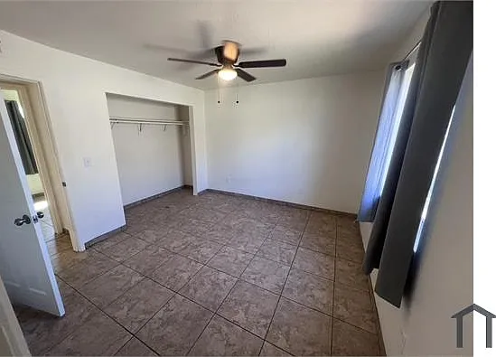 2549 E Chipman Rd #2 — Photo 37