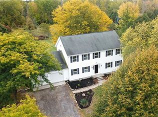 76 Stearns Rd, Churchville, NY 14428