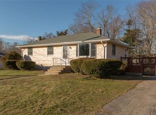 7 Flint Corn Rd, Portsmouth, RI 02871