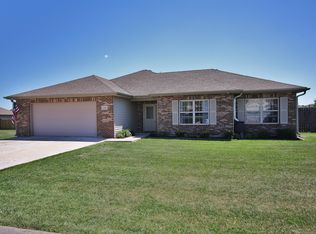 408 Billy Joe Sapp Dr, Ashland, MO 65010