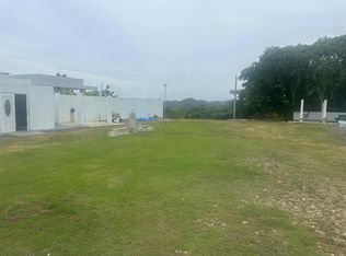 Solar En Barrio Frailes, Guaynabo, PR 00971