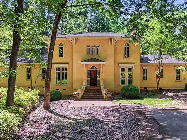 2403 Pendleton St, Albany, GA 31721