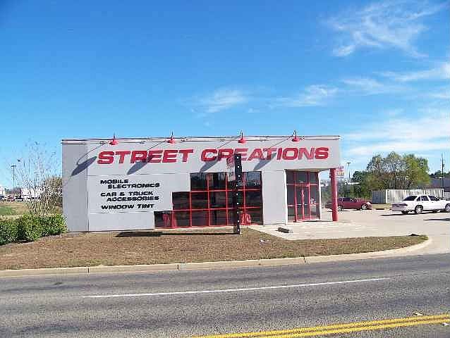 2nd image of 3404 N 4th St