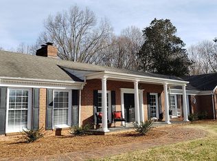 75 Plantation Rd, Martinsville, VA 24112