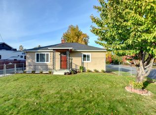 200 Marion Ln, Grants Pass, OR 97527