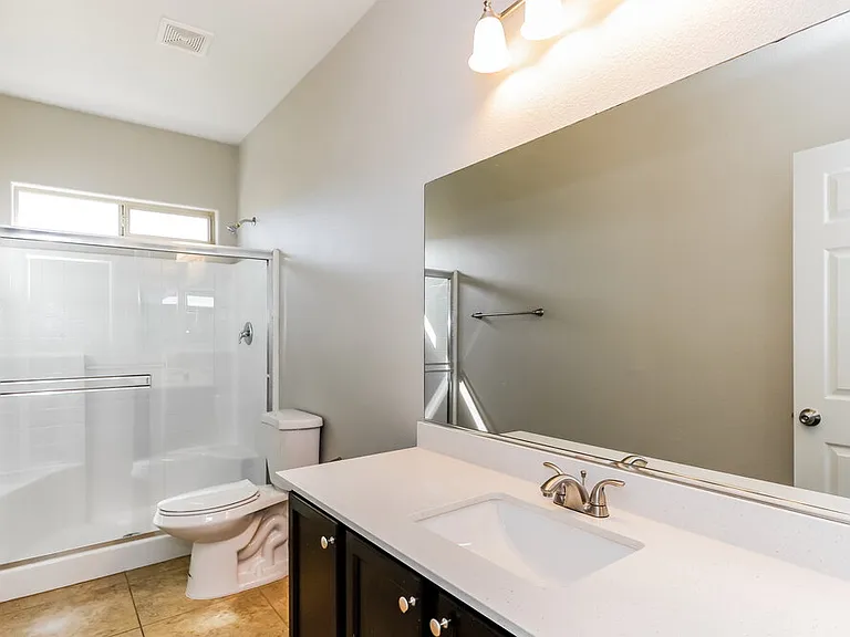 9623 Vega Carpio Ave — Photo 15