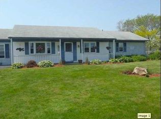 34 Ashton Ln, Narragansett, RI 02882