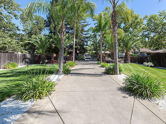 4th image of 6212 Casita Ave