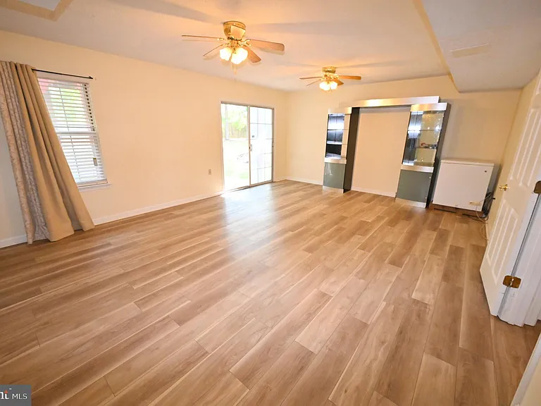 9172 Granite Ct — Photo 56