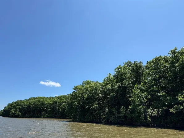 M/l M Hwy, Edwards, MO 65326