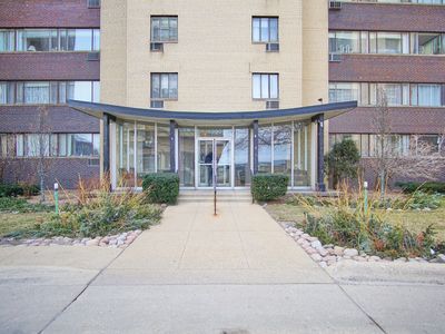 6300 N Sheridan Rd APT 804, Chicago, IL, 60660