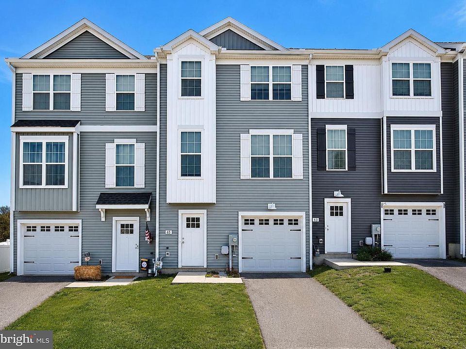 1st image of 65 Overlook Dr