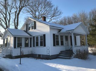 120 Longwoods Rd, Cumberland, ME 04021