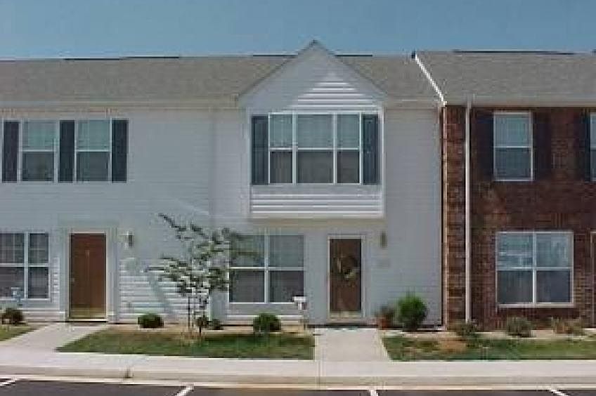 1st image of 69 Mulberry Cir