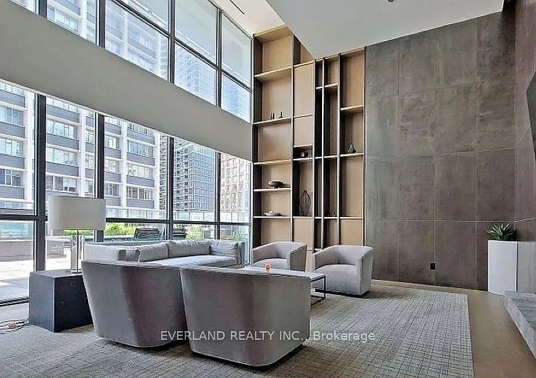 7 Grenville St #5706 — Photo 2