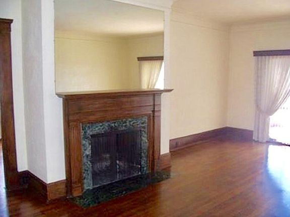 4th image of 3065 E Ocean Blvd APT 1